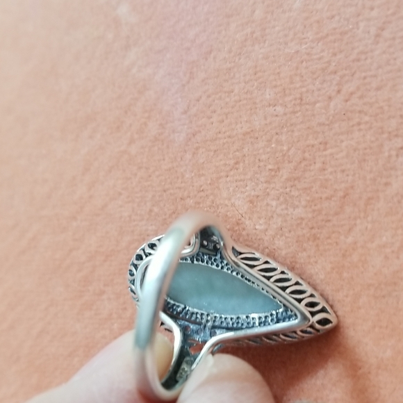 RING. Jade of Yesteryear Sz 8 - Picture 5 of 7